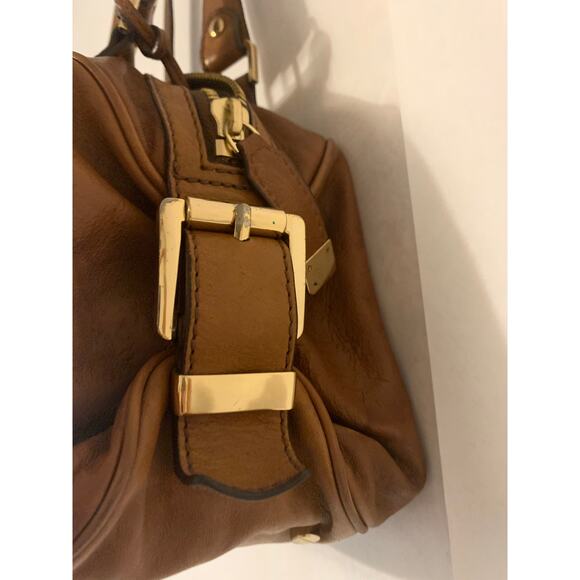 Michael Kors Classic Leather Shoulder Bag Brown with Gold Buckle & Logo - Picture 4 of 12